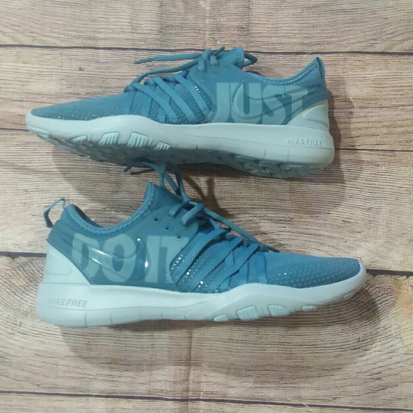 Nike Shoes - NIB Nike Free Trainers 7 Premium Blue Sneakers